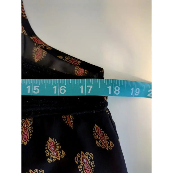 Blue Pepper Crochet/ Gauze Tank Black /Salmon Size Medium - Picture 9 of 11